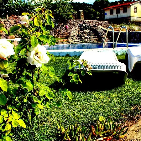 Gulnar Sultan Tas Konak Δεκελί