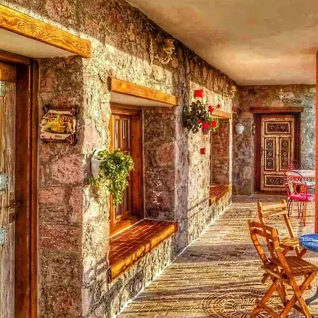 Romantiskt hotell Gulnar Sultan Tas Konak