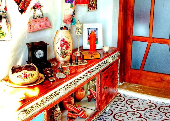 Hotel del amor Gülnar Sultan Taş Konak