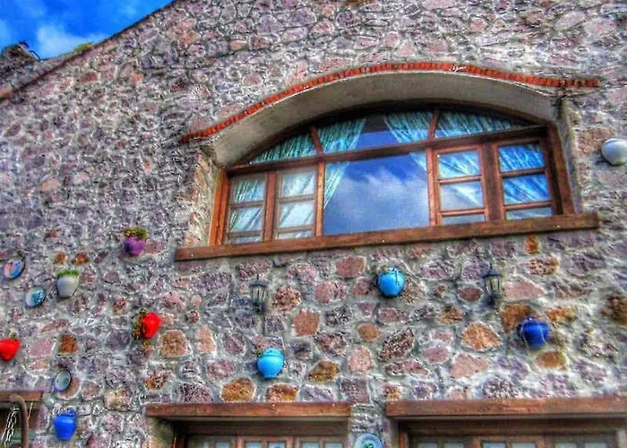 Gülnar Sultan Taş Konak