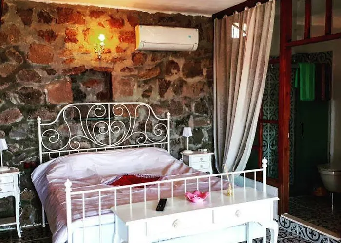 Gulnar Sultan Tas Konak Timebasishotel Dikili