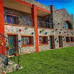 Gulnar Sultan Tas Konak * 迪基利