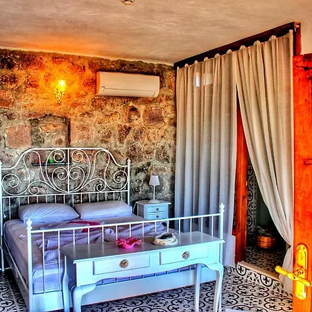 Liebeshotel Gulnar Sultan Tas Konak Dikili